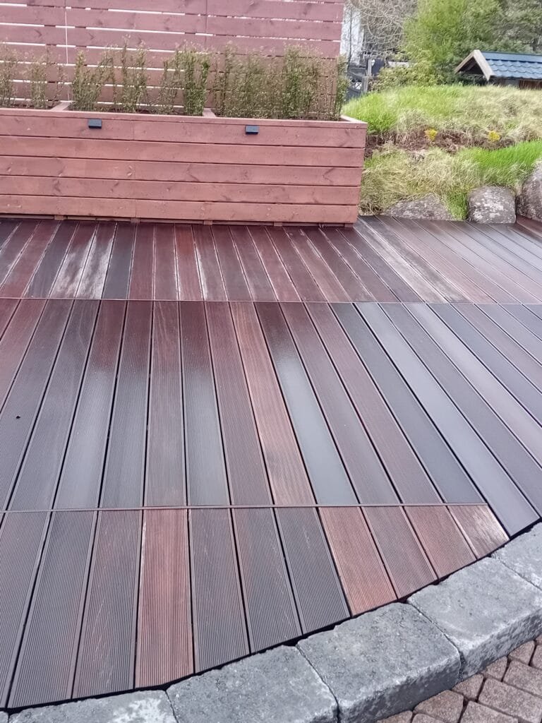 Pallur á höfuðborgarsvæðinu eftir háþrýstiþvott – hreinn og bjartur